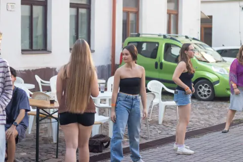 Fesťák — 49
