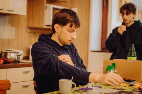 Silvestrovský 25 — 54