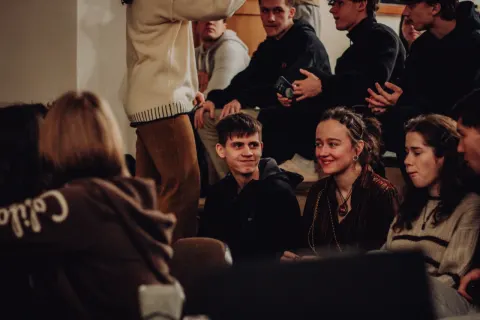 Silvestrovský 25 — 18
